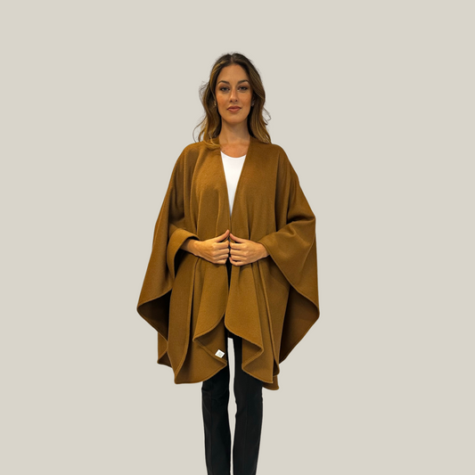 Capa Daniela Larga Canela