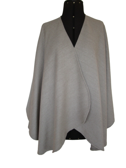 Daniela Corta Cape — Sand — sand baby alpaca by All Alpaca